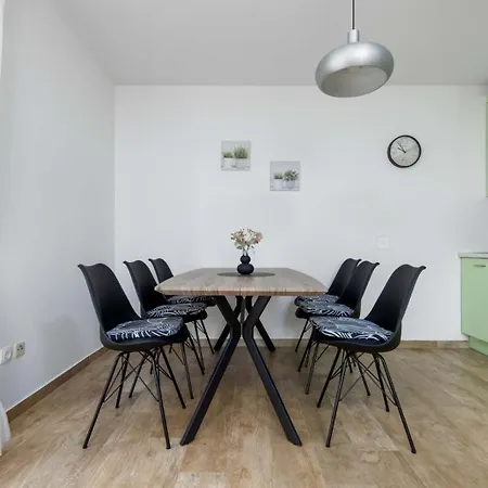Apartment Soper - Location 300 M From The Sea *