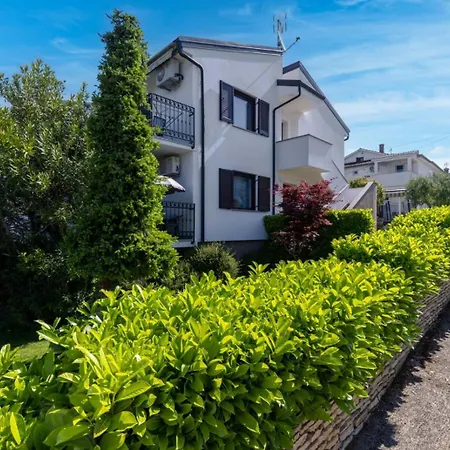 Soper - Location 300 M From The Sea *